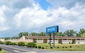 Rodeway Inn & Suites